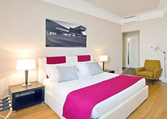 Adamas Luxury